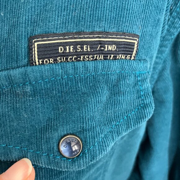 Vintage Diesel small women's teal corduroy l/s button down with pearl snaps - Picture 3 of 8